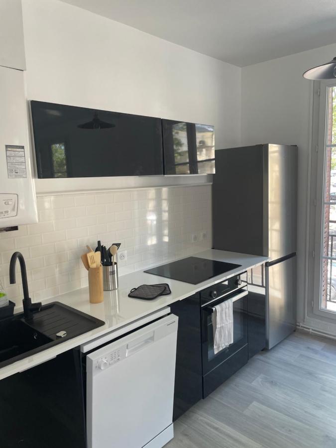Appartement Vivez Au Coeur Historique - St Francois - Grand Confortable